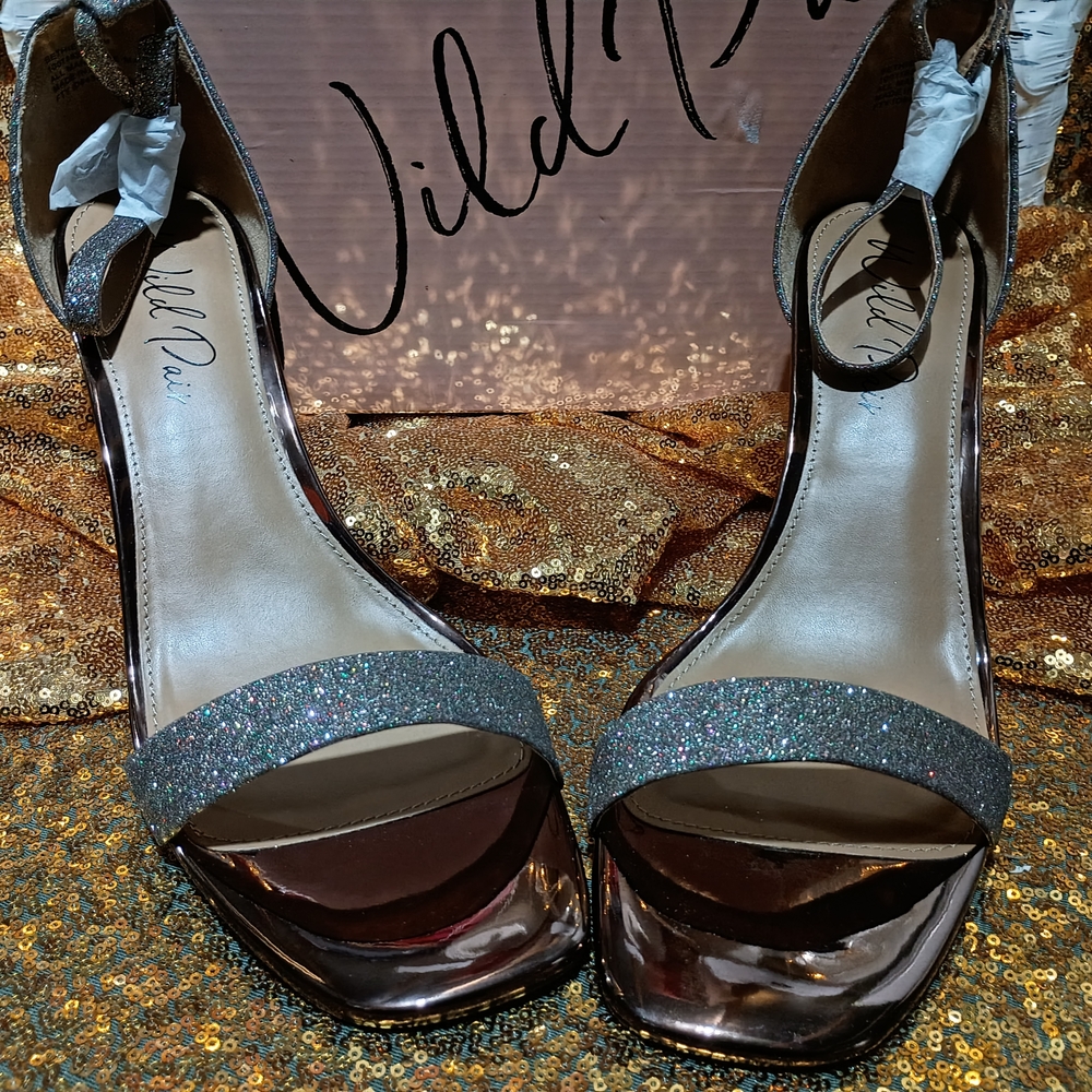 Wild Pair Glitter Heels - Bronze Glitter